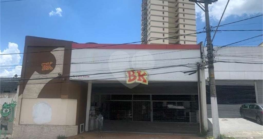 Prédio inteiro à venda em Água Fria - SP