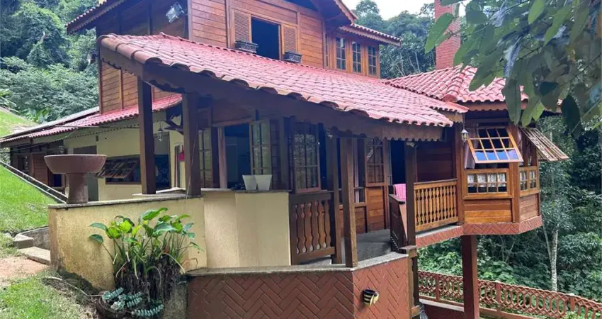 Casa com 5 quartos à venda na Rua Taquaritinga, Santa Inês, Caieiras