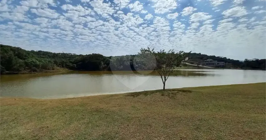 Terreno à venda em Residencial Lagos De Jarinu - SP