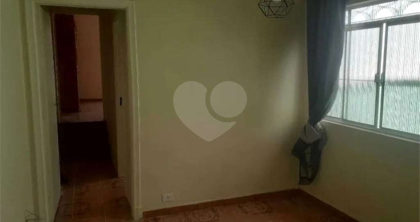 Casa com 2 quartos à venda em Parque Vitória - SP