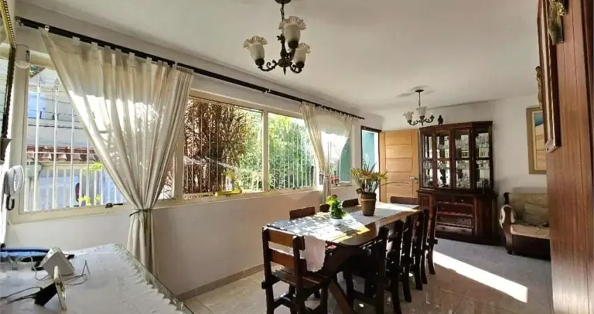 Casa com 3 quartos à venda em Vila Rosa - SP