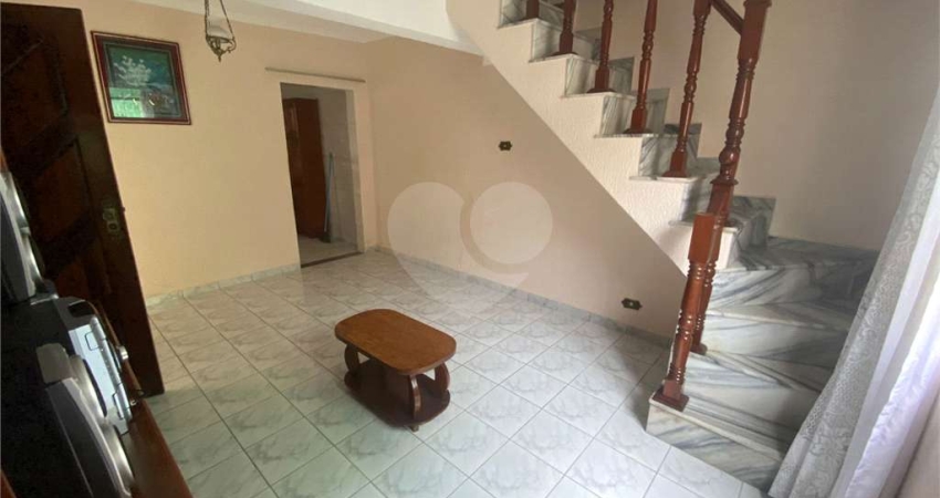 Sobrado com 2 quartos à venda em Jardim Modelo - SP