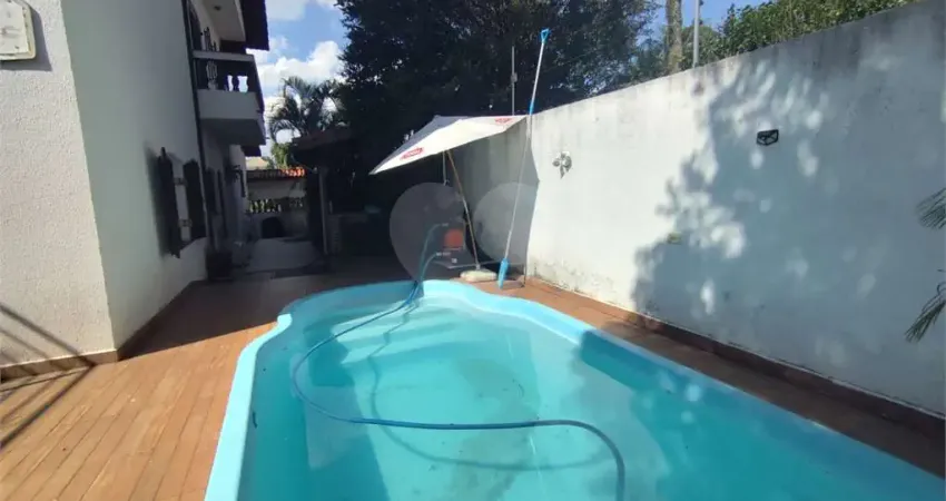 Casa com 3 quartos à venda na Rosalvo Ribeiro, Tremembé, São Paulo