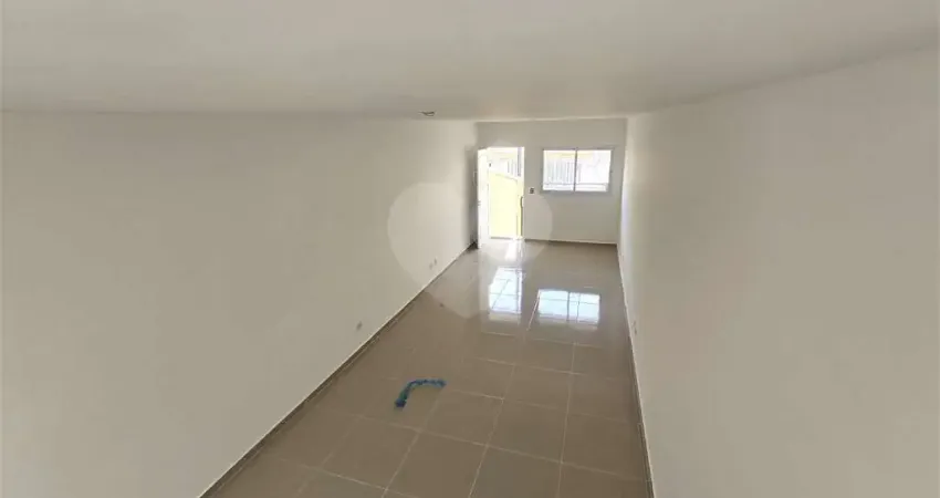 Sobrado com 3 quartos à venda em Jardim Centenário - SP