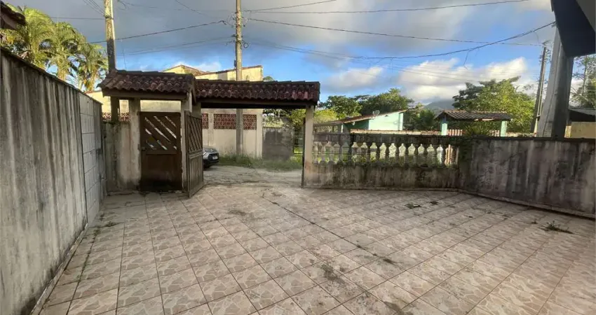Casa com 3 quartos à venda em Balneário Garça Vermelha - SP