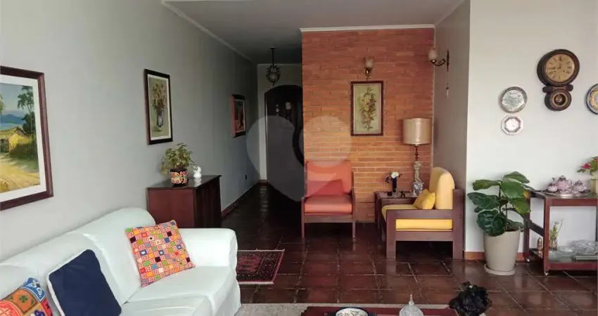 Sobrado com 4 quartos à venda ou para locação em Vila Albertina - SP