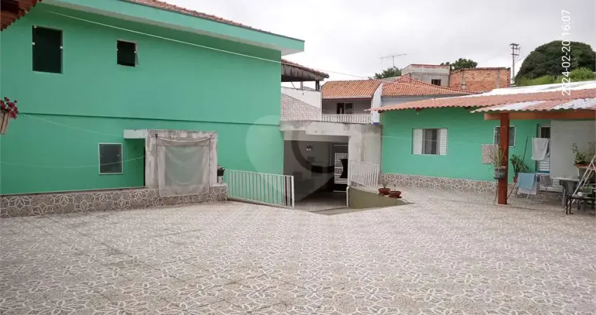 Casa com 5 quartos à venda na Rua Benedito Gama Ricardo, Jardim Líbano, São Paulo