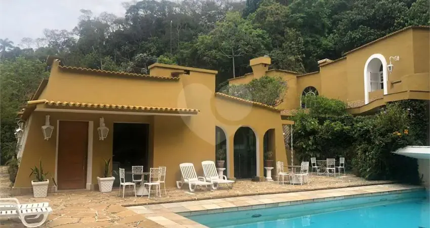 Terreno em condomínio fechado à venda no Arujázinho I, II e III, Arujá 