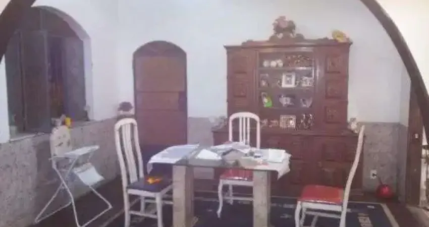 Casa com 4 quartos à venda na Rua Vinte e Um de Abril, Santa Rosa, Niterói
