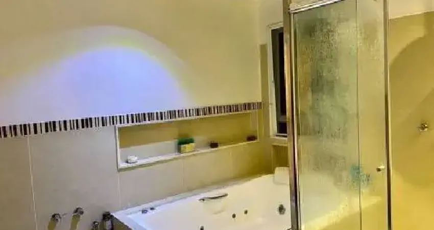 Casa com 3 quartos à venda na Avenida Irene Lopes Sodré, Itaipu, Niterói