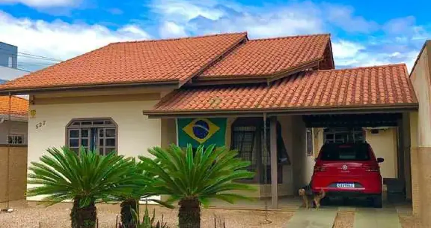 Casa com 3 quartos à venda na Rua Jaraguá, 4, Universitário, Tijucas