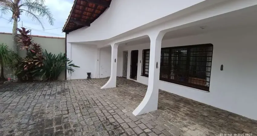 Casa com 2 quartos à venda no Solemar, Praia Grande