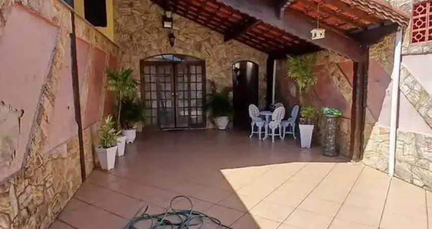 Casa com 2 quartos à venda no Balneário Maracanã, Praia Grande 