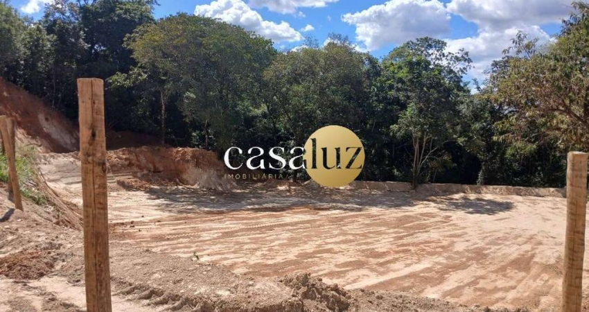 Terreno localizado no bairro Serra Azul /Sarzedo