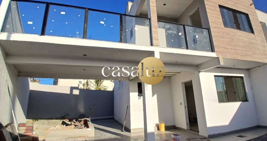 Casa de alto padrão em construção localizada no bairro Masterville /Sarzedo