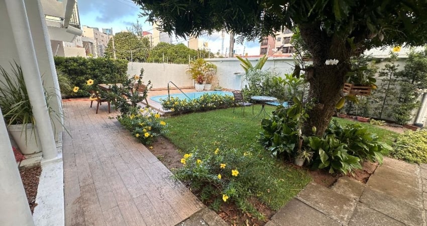 Casa à venda no Jardim Oceania com 3 Suítes