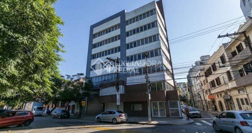 Sala comercial para alugar na Rua Washington Luiz, 1010, Centro Histórico, Porto Alegre