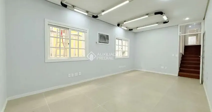 Casa em condomínio fechado com 5 quartos para alugar na Rua Washington Luiz, 342, Centro Histórico, Porto Alegre