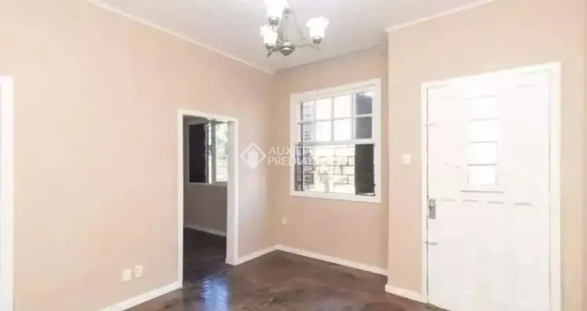 Casa em condomínio fechado com 2 quartos para alugar na Avenida Bahia, 289, Navegantes, Porto Alegre