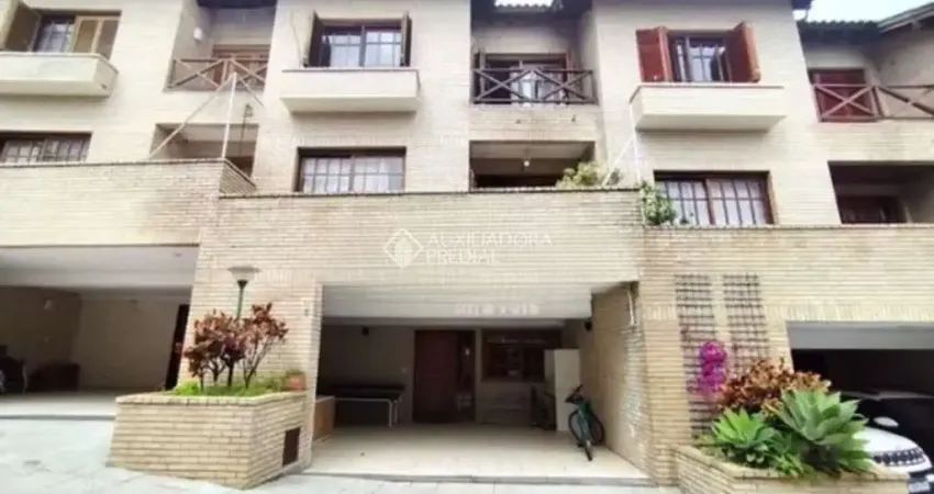 Apartamento com 3 quartos para alugar na Rua Hipólito da Costa, 543, Santa Tereza, Porto Alegre