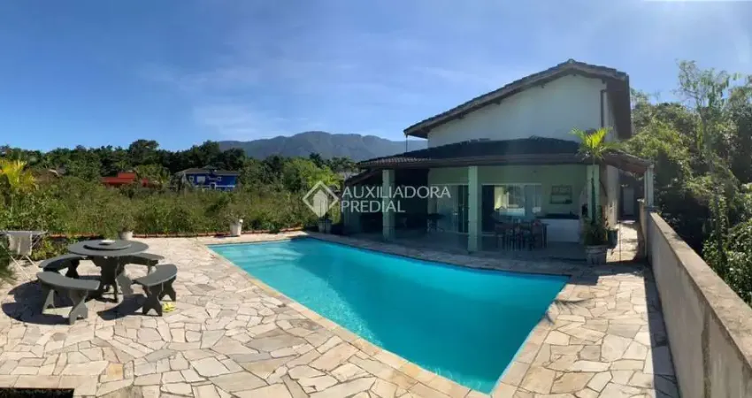 Casa com 4 quartos à venda na JACUMA, 98, Morada Praia, Bertioga