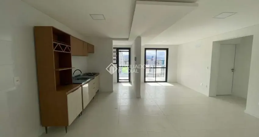 Apartamento com 2 quartos para alugar na Rua Xangrilá, 808, Barreiros, São José