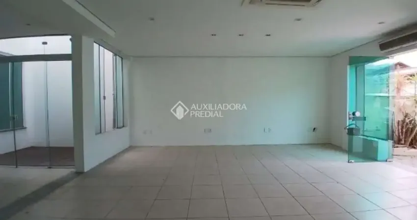 Sala comercial para alugar na Rua Joe Collaço, 163, Santa Mônica, Florianópolis
