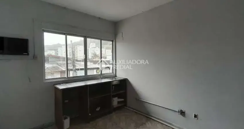 Sala comercial para alugar na Rua João Pio Duarte Silva, 289, Córrego Grande, Florianópolis