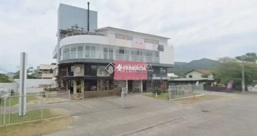 Sala comercial para alugar na Rua Manoel Pedro Vieira, 1255, Morro das Pedras, Florianópolis