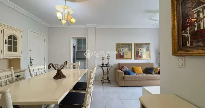 Apartamento com 2 quartos para alugar na Rua João Pio Duarte Silva, 180, Córrego Grande, Florianópolis