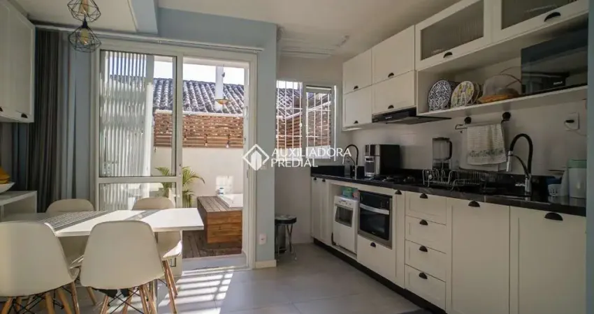 Casa em condomínio fechado com 2 quartos para alugar na Rua Leonel Pereira, 625, Cachoeira do Bom Jesus, Florianópolis