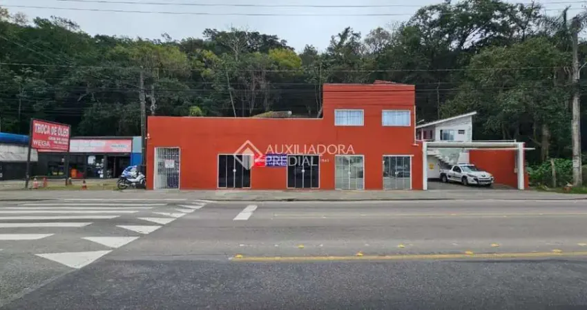 Sala comercial para alugar na Rodovia Francisco Magno Vieira, 1843, Rio Tavares, Florianópolis