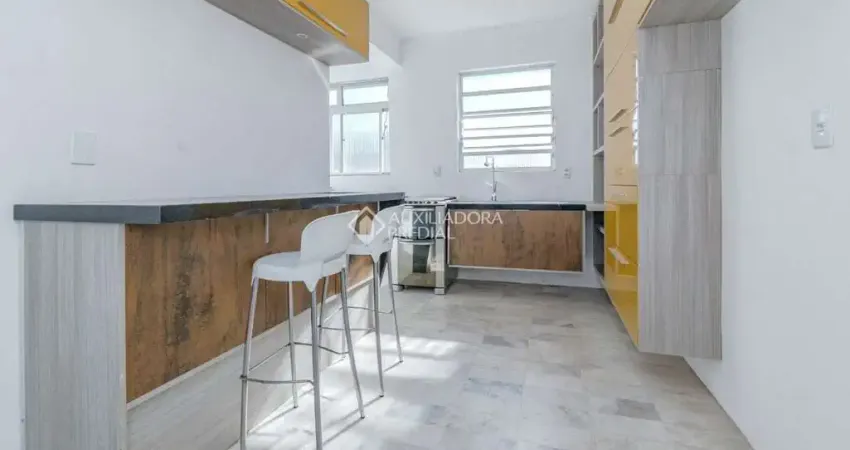 Apartamento com 3 quartos para alugar na Rua Desembargador Pedro Silva, 61, Coqueiros, Florianópolis