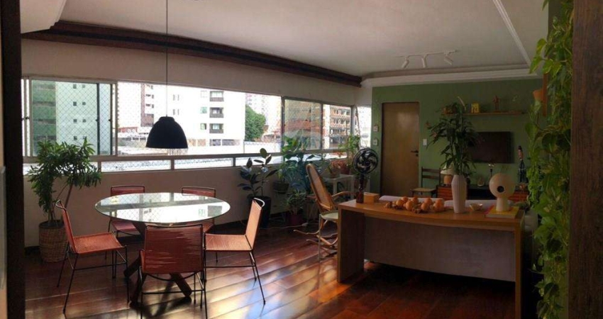 Vendo excelente apartamento no bairro dos Aflitos. Não perca essa oportunidade!