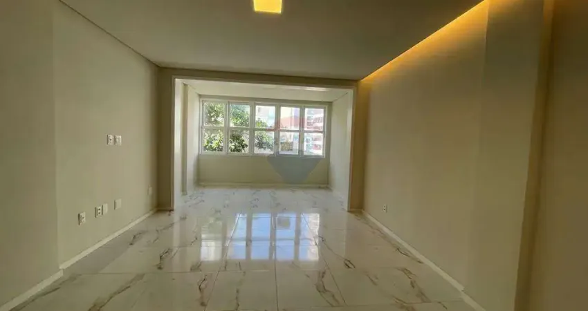 Apartamento com 4 Quartos e 3 banheiros - Boa viagem