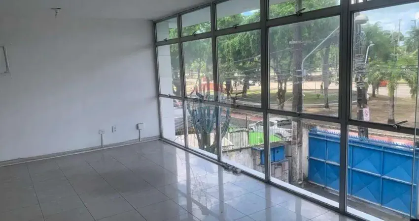 Casa Comercial na Avenida Governador Agamenon Magalhães, Recife