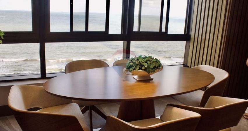 Apartamento Beira-Mar na Avenida Boa Viagem com 4 Suítes