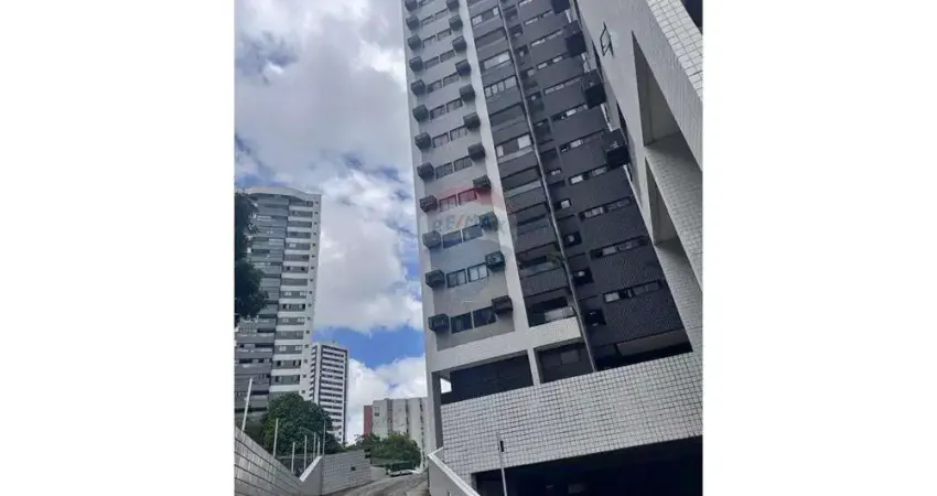Apartamento Casa Amarela  3 quartos 78m com 2 garagens.
