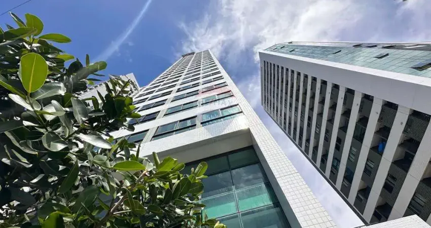 Apartamento beira mar com 2/4 mobiliado na nova barra - edf. barra classic