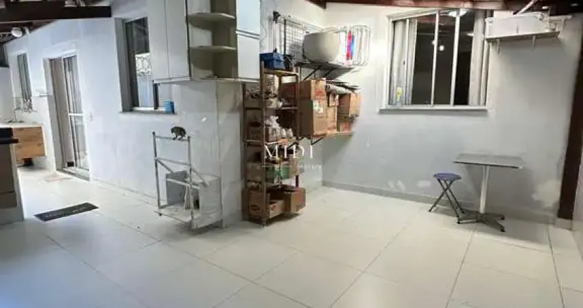 Lindo apartamento com quintal em Colina de Laranjeiras