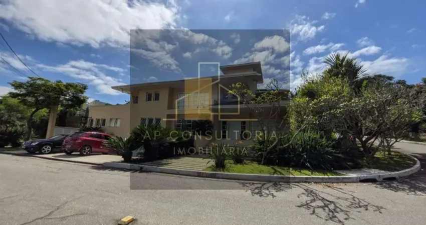 Casa para Venda em Santana de Parnaíba, Alphaville, 4 suítes, 4 banheiros, 6 vagas