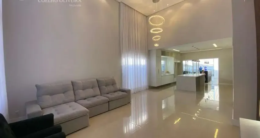 Casa à venda na Rua Nivrigildo das Neves, 605, Jardim das Samambaias, Jundiaí