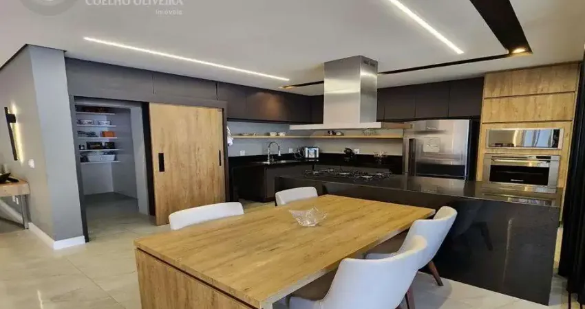 Casa em condomínio fechado à venda na Rua Nivrigildo das Neves, Gramadão, Jundiaí