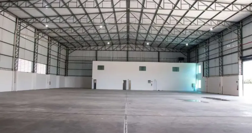 Galpão para alugar em Mogi Mirim, em condomínio, 2.230,00 m²   Próximo à Campinas