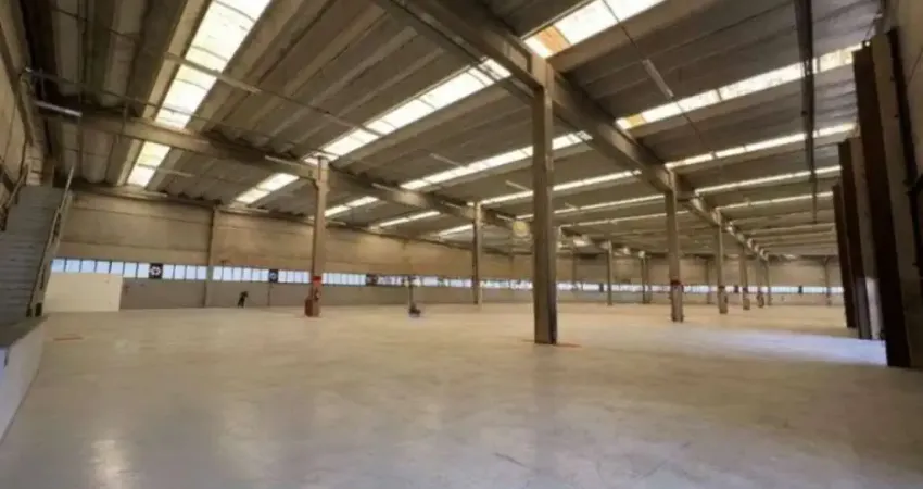 Galpão para alugar em Alphaville, Barueri 6.210m²