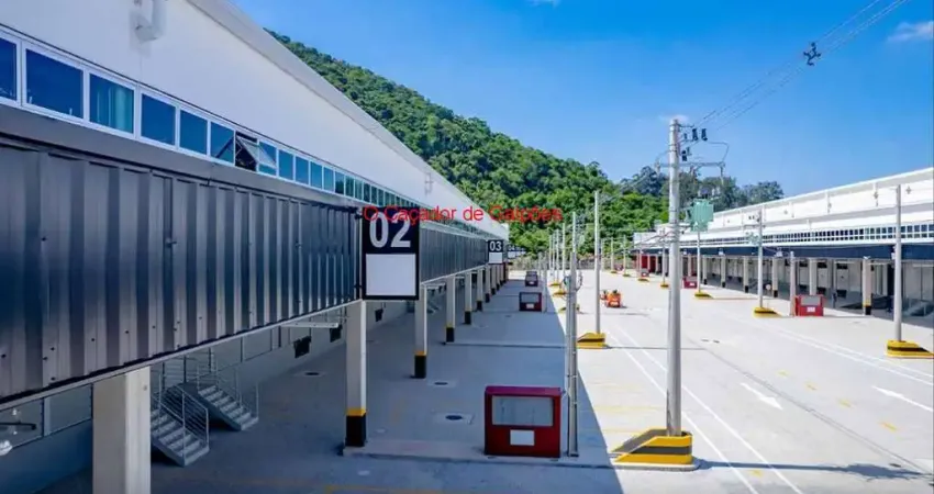 Galpão para alugar em São Paulo no Rodoanel em Perus