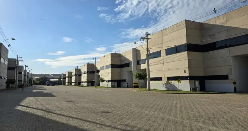 Galpão para alugar em Sorocaba em condomínio fechado