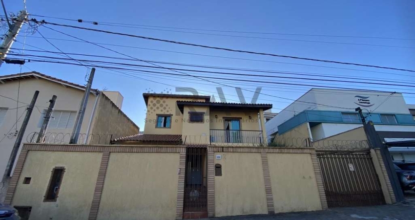 Casa para Venda em Sorocaba, Vila Leão, 4 dormitórios, 1 suíte, 4 banheiros, 4 vagas