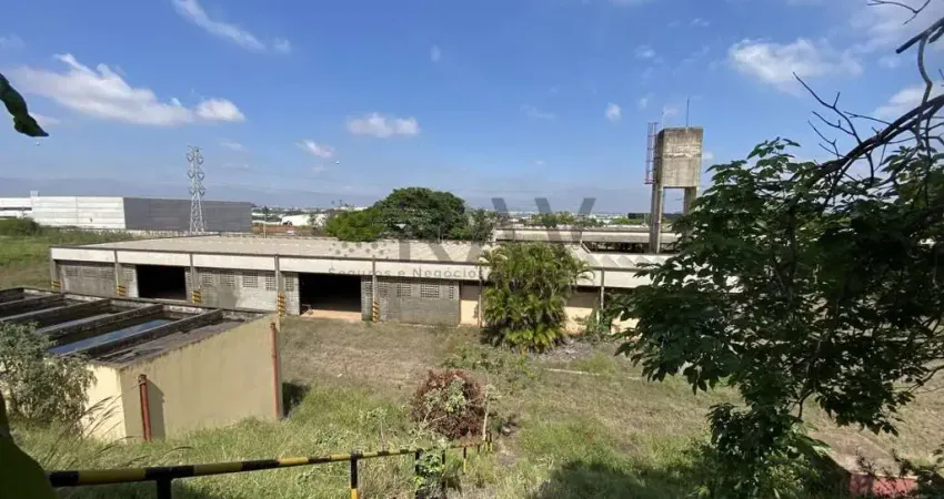 Terreno comercial à venda na Avenida Independência, 2500, Iporanga, Sorocaba