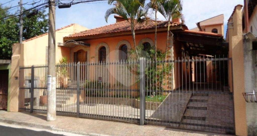 Casa térrea com 3 quartos à venda em Ferreira - SP